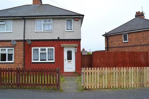 3 bedroom semi-detached house to rent, Richard William Road