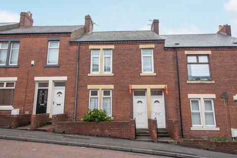 3 bedroom apartment to rent, York Street, Gateshead NE10