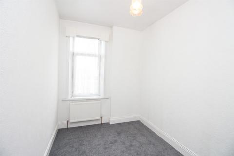 3 bedroom apartment to rent, York Street, Gateshead NE10