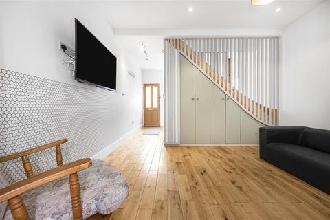 2 bedroom terraced house for sale, Primrose Road, London E10