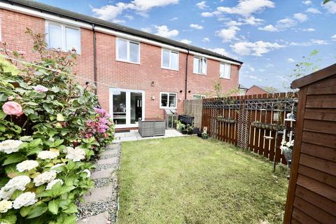 3 bedroom terraced house for sale, Wheatley Drive, Cottingham