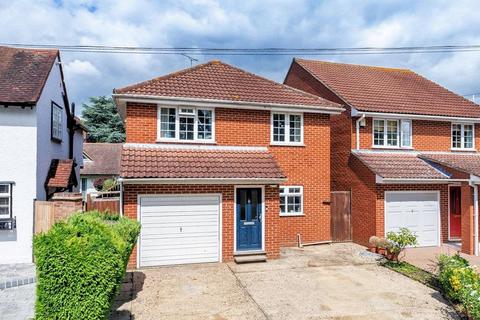 4 bedroom detached house for sale, Hemnall Street, Epping