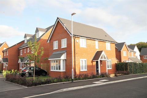 3 bedroom detached house to rent, Marple Gardens, Worsley, Manchester