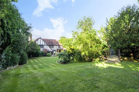 4 bedroom detached house for sale, Northcliffe Drive, Totteridge