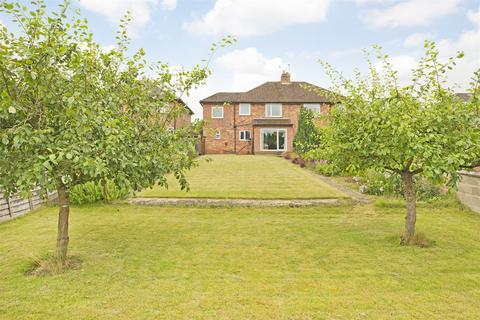 5 bedroom house for sale, 4 Aldborough Road, Boroughbridge