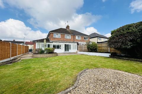 3 bedroom semi-detached house to rent, 31 Meadow Road, Albrighton