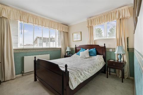28 Appletons, Hadlow, Tonbridge, TN11 0DT