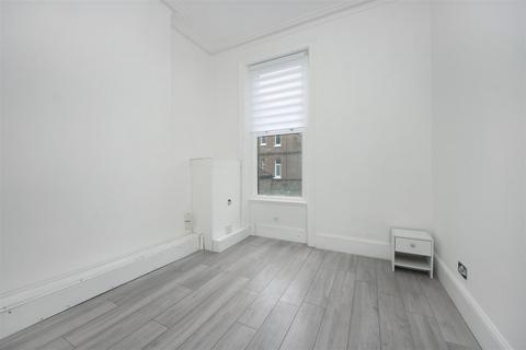 1 bedroom flat to rent, Churchfield Road, W3