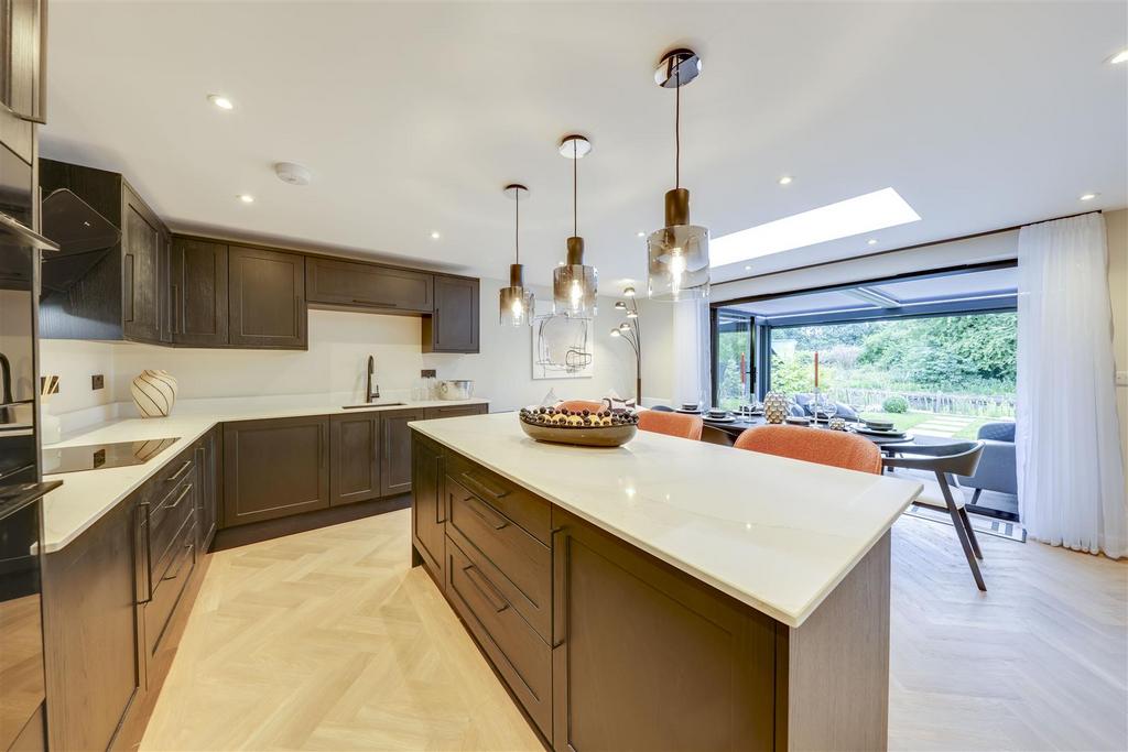 Kitchen Alt