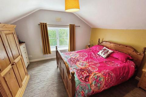 2 bedroom cottage for sale, Selattyn