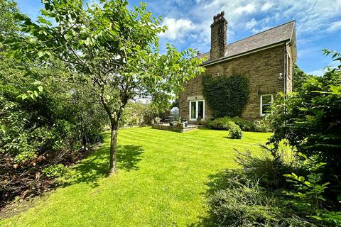 3 bedroom detached house for sale, Lower Eaves Farm, Chapel-En-Le-Frith, High Peak