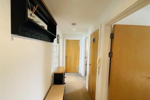 2 bedroom apartment for sale, Cwrt Naomi, Pentre Doc Y Gogledd, Llanelli