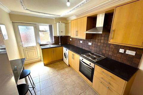 1 bedroom apartment to rent, New Road, Stourbridge, West Midlands