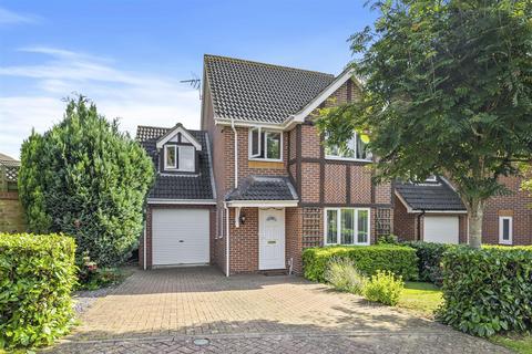 4 bedroom detached house for sale, Foster Close, Kettering NN15