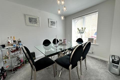 209 Damselfly Road, Northampton, NN4 9EY