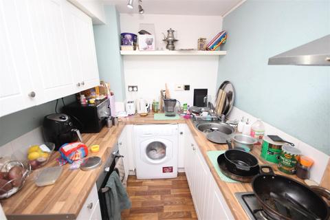 2 bedroom flat for sale, Hill Street, Halesowen B63