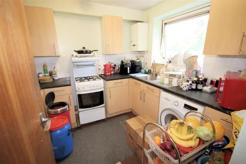 2 bedroom flat for sale, Brook Street, Luton