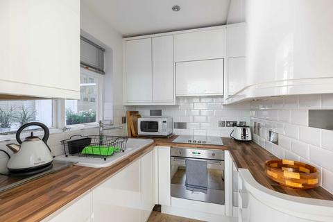 1 bedroom flat to rent, Courtfield Road, Gloucester Road, SW7