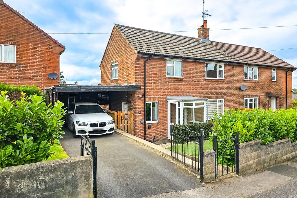 Wainfleet Road, Harrogate, HG1 3 bed semidetached house for sale £