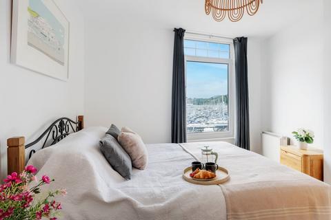 2 bedroom apartment for sale, Crabbers Loft, Fore Street, Kingswear, Devon