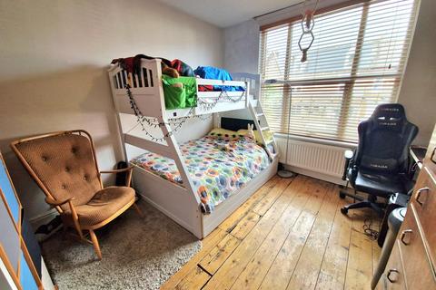 839 Abbeydale Road, Sheffield, S7 2BH