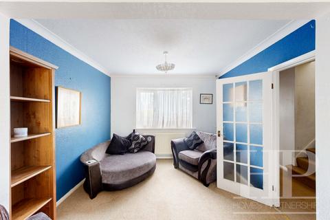 28 Perryfield Road, Crawley, RH11 8AB