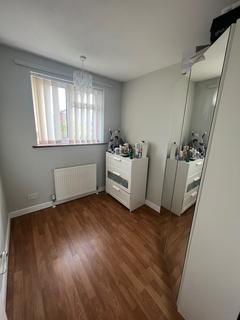 3 bedroom semi-detached house to rent, Ipswich IP1