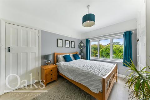 3 bedroom semi-detached house for sale, Dickensons Lane, South Norwood