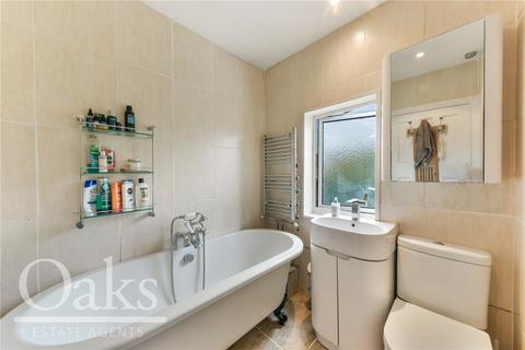 21 Dickensons Lane, London, SE25 5HJ