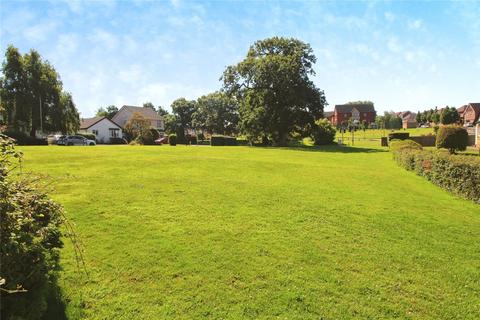 2 bedroom bungalow for sale, Bideford, Devon