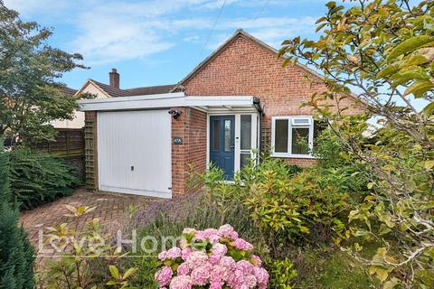 2 bedroom detached bungalow for sale, Bedford Road, Houghton Conquest