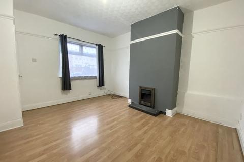 2 bedroom semi-detached house to rent, Hesketh Street, Stockport, Greater Manchester, SK4