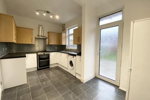 2 bedroom semi-detached house to rent, Hesketh Street, Stockport, Greater Manchester, SK4
