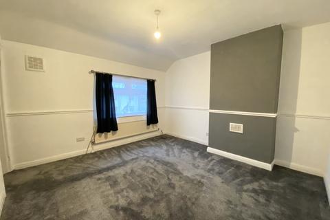 2 bedroom semi-detached house to rent, Hesketh Street, Stockport, Greater Manchester, SK4