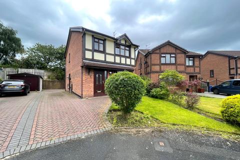 3 bedroom detached house for sale, Firsby Avenue, Bredbury