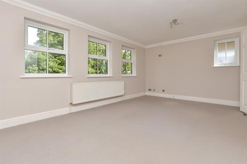1 Howard Place, Reigate, RH2 9NP