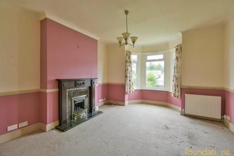 3 bedroom semi-detached house for sale, St James Road, Bexhill-on-Sea, TN40