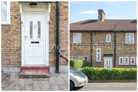 3 bedroom terraced house for sale, Courtman Road, London, N17