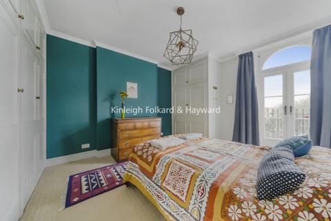 1 bedroom apartment to rent, Highbury Crescent London N5