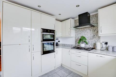 19 Bendrick Road, Barry, CF63 3RE
