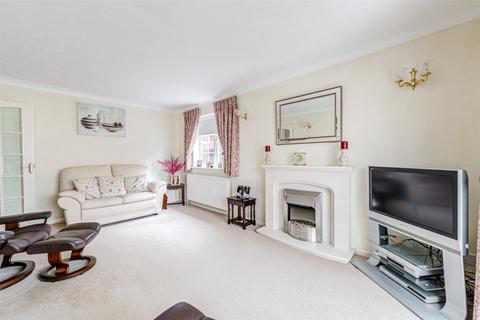 2 bedroom bungalow for sale, Upper West Drive, Ferring, Worthing, West Sussex, BN12