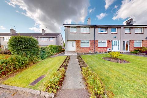 3 bedroom end of terrace house to rent, Crookstonhill Path, Glasgow