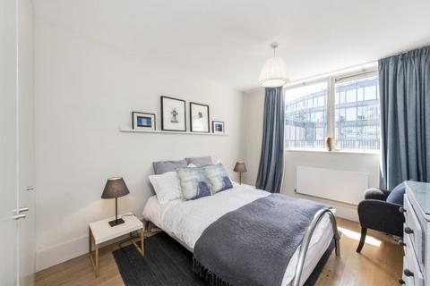 1 bedroom apartment to rent, Rennie Court, Upper Ground, London SE1