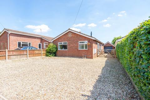 3 bedroom detached bungalow for sale, Cawstons Meadow, Poringland