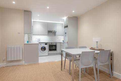 1 bedroom apartment to rent, Bartholomew Close, London EC1A