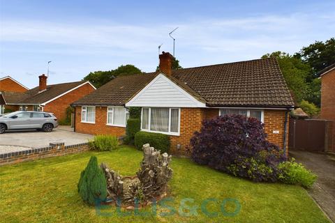 2 bedroom bungalow for sale, Hopgarden Road, Tonbridge, Kent, TN10