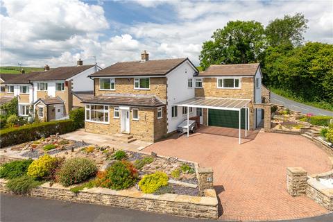 5 bedroom detached house for sale, Aire Valley Drive, Bradley, North Yorkshire, BD20