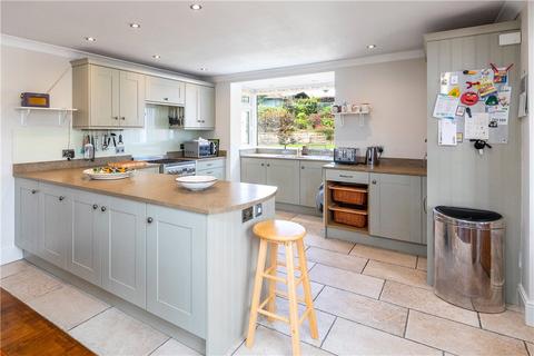 47 Aire Valley Drive, Bradley, Keighley, BD20 9HY