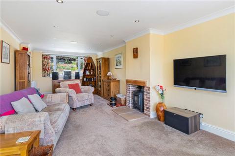 47 Aire Valley Drive, Bradley, Keighley, BD20 9HY