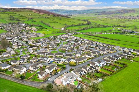 47 Aire Valley Drive, Bradley, Keighley, BD20 9HY